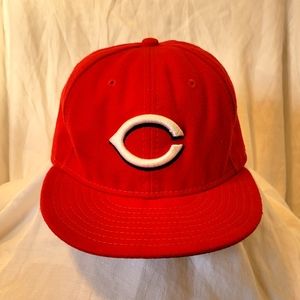 Cincinnati Reds major league baseball cap size 7